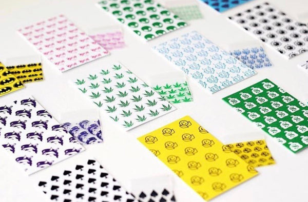 Smiley Face Mini Enclosure Card with Matching Dime Bag
